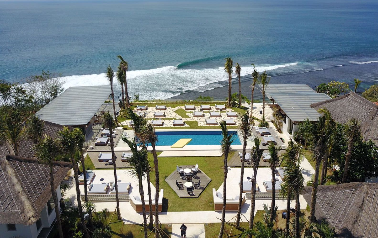 Ulu Cliffhouse